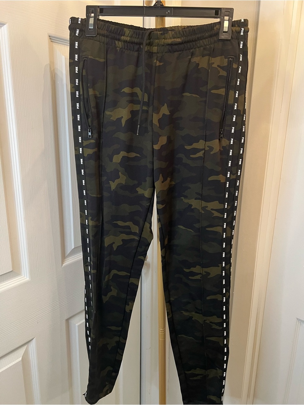 PINK Victoria's Secret Women's Camo Track Joggers with Branded Side Tape